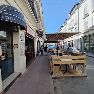 Hotel Des Lices - Angers